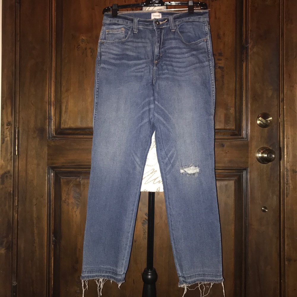 Sneak Peek Distressed Girlfriend Jeans